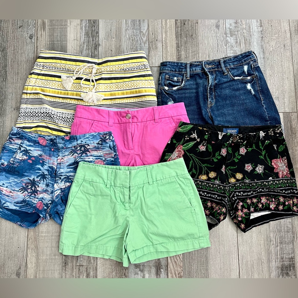 Lot of 6 women’s shorts